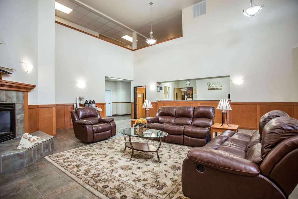 quality inn and suites federal way seattle