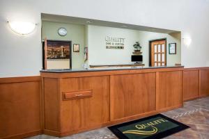 quality inn and suites federal way seattle