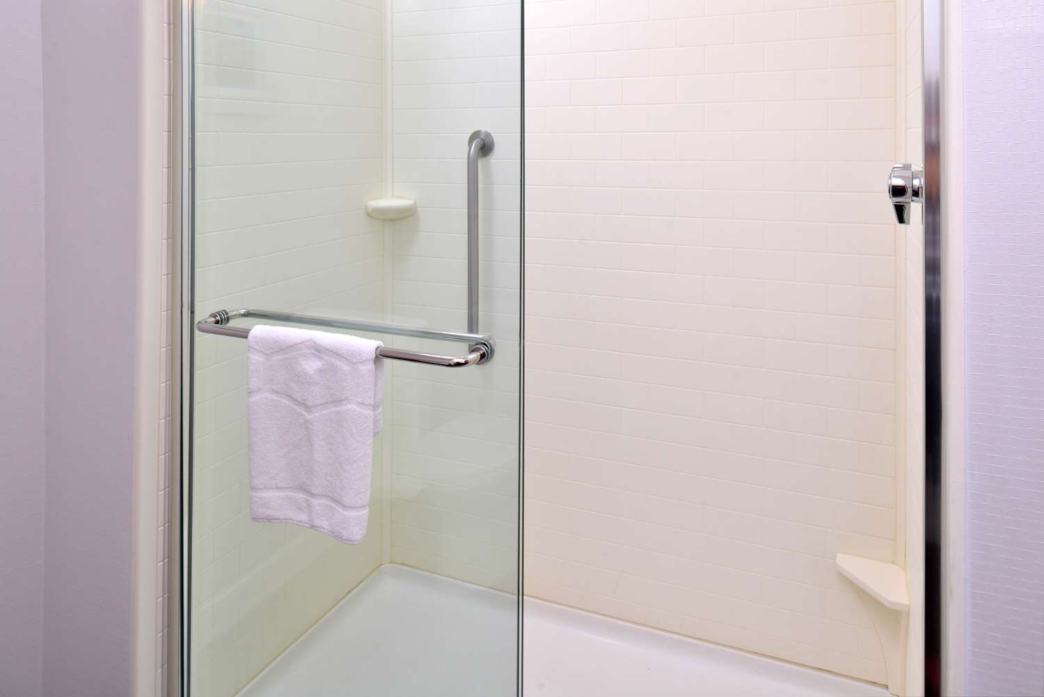 hampton inn and suites ann arbor west