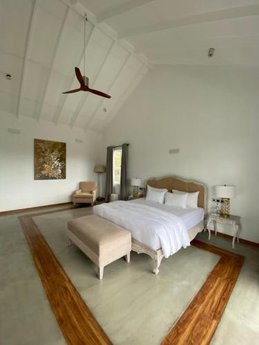 benito bungalow by the serendipity collection