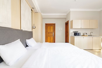 piccolo mondo by citybookings