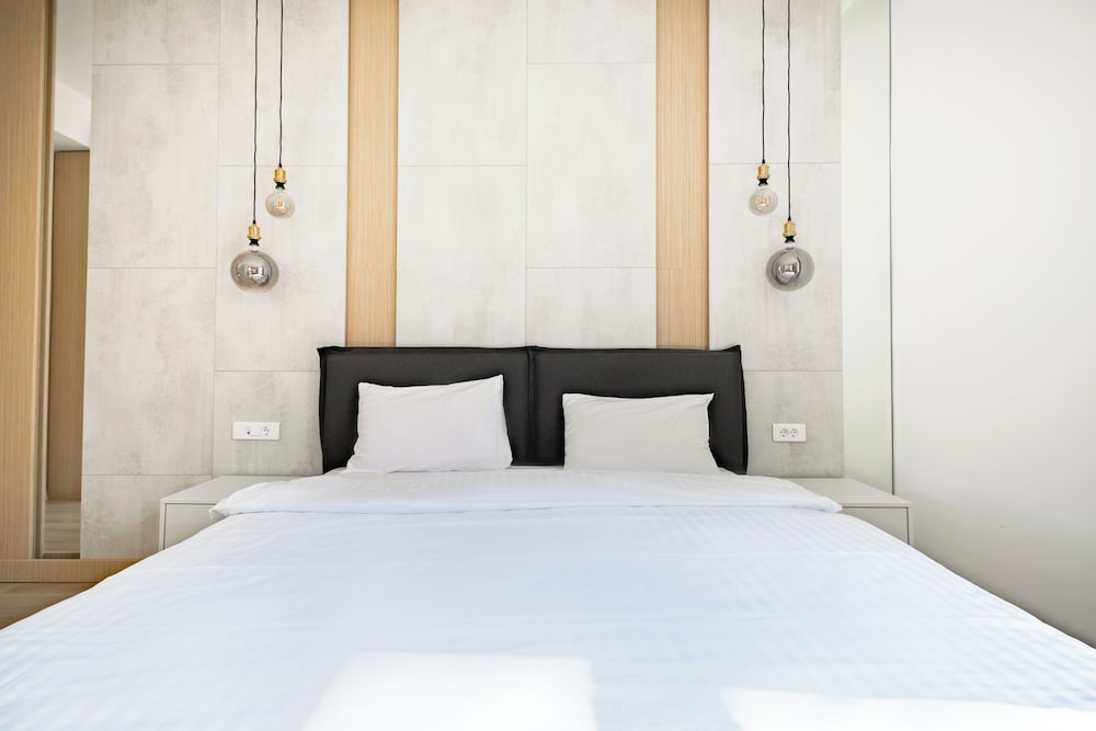 piccolo mondo by citybookings