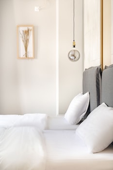 piccolo mondo by citybookings