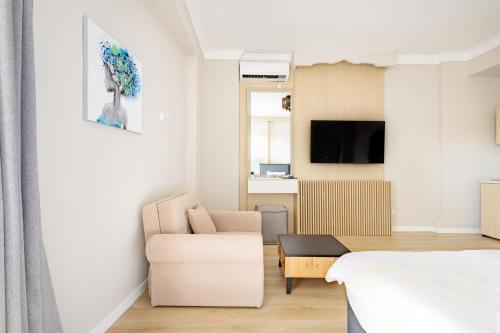piccolo mondo by citybookings