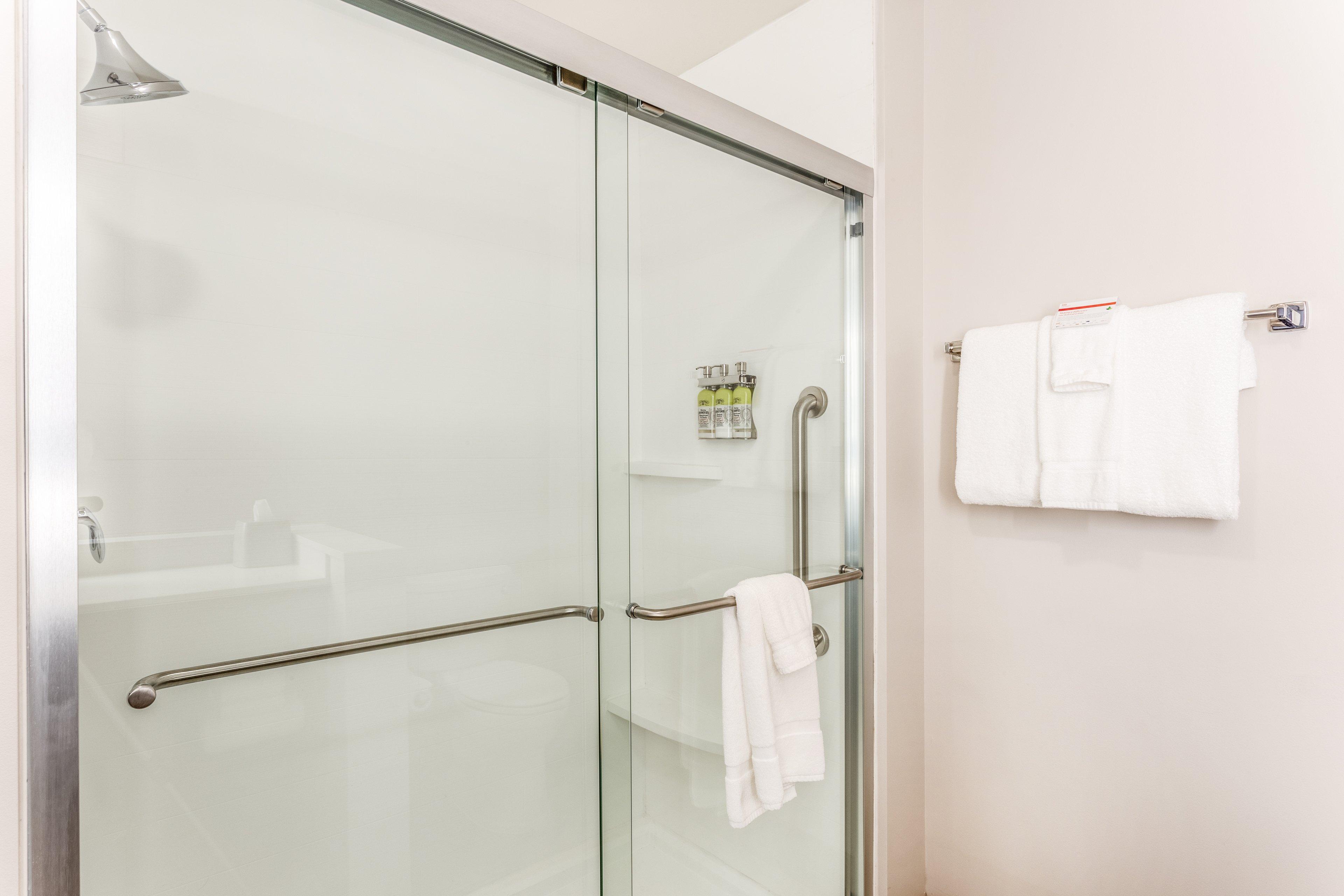 holiday inn express and suites springfield north by ihg