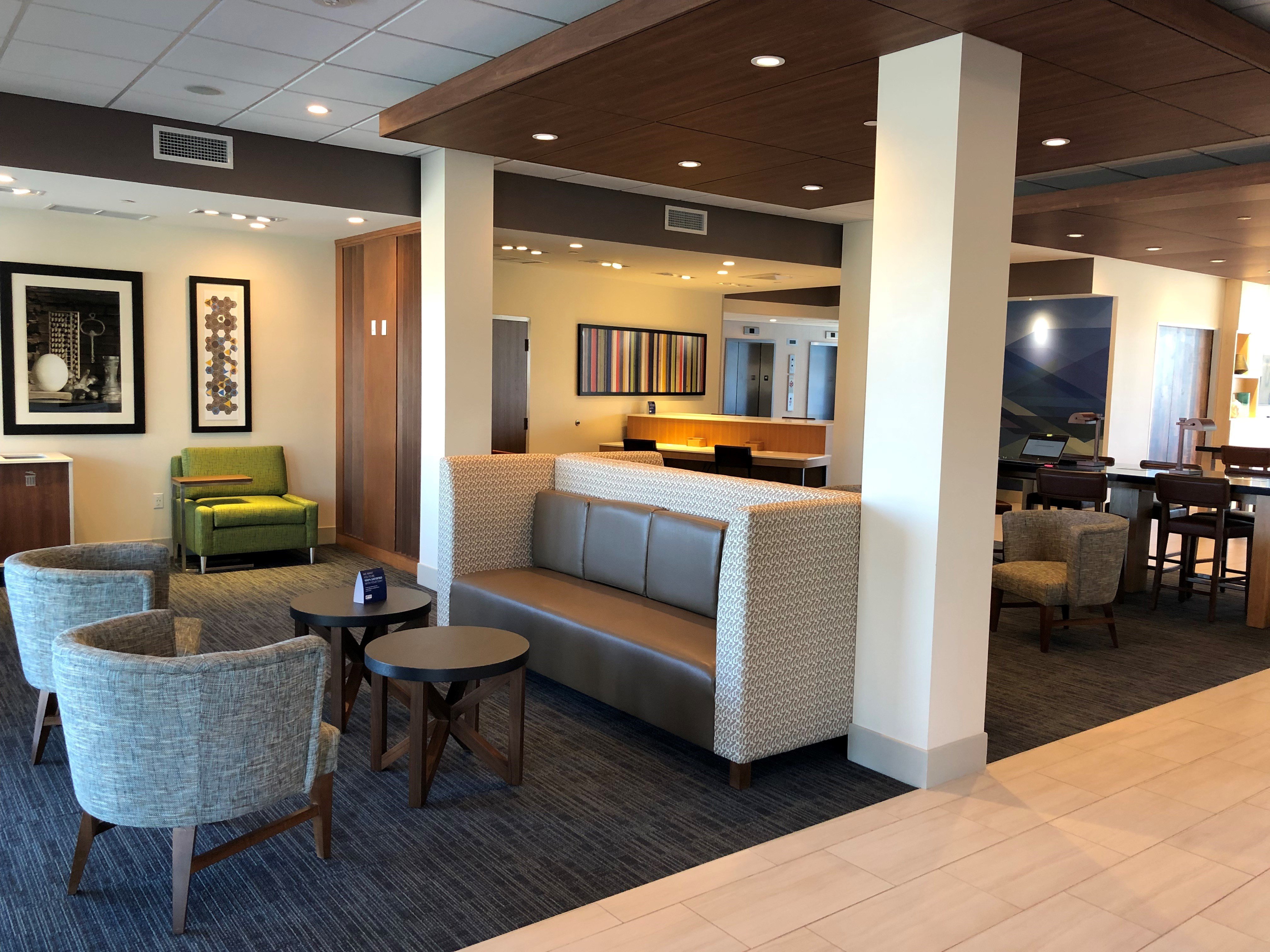 holiday inn express and suites springfield north by ihg