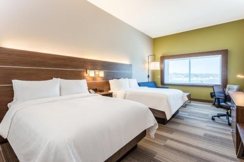holiday inn express and suites springfield north by ihg