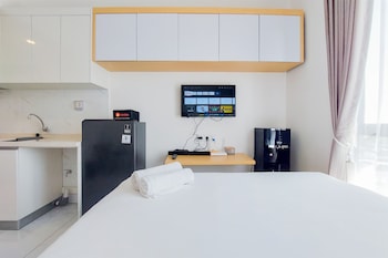 best deal and homey studio sky house alam sutera apartment