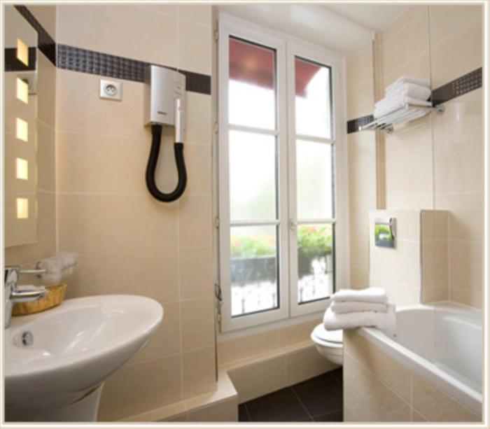 hotel eiffel kennedy