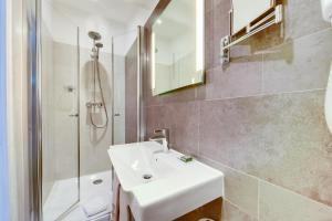 hotel passy eiffel