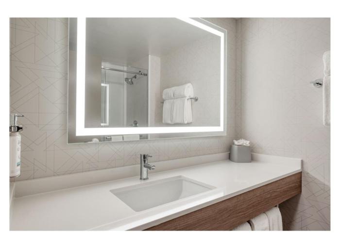 holiday inn express federal way seattle south an ihg hotel