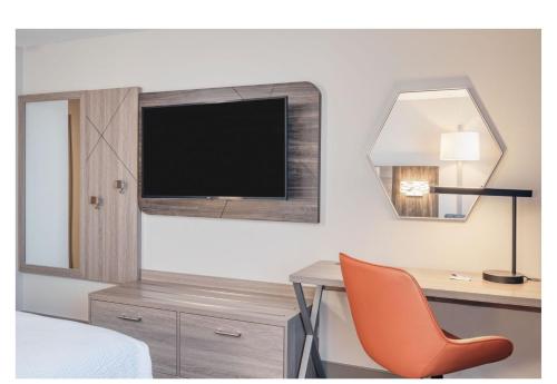 holiday inn express federal way seattle south an ihg hotel