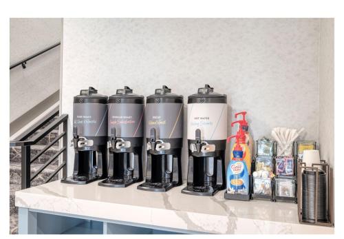 holiday inn express federal way seattle south an ihg hotel