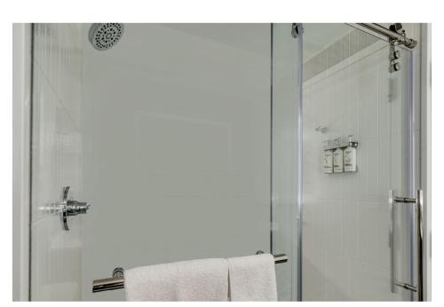 holiday inn express federal way seattle south an ihg hotel