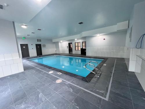 holiday inn express federal way seattle south an ihg hotel
