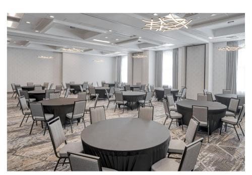 holiday inn express federal way seattle south an ihg hotel