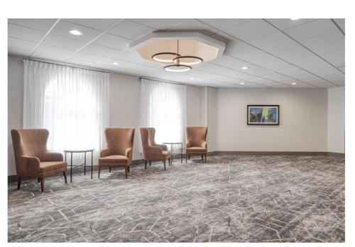 holiday inn express federal way seattle south an ihg hotel