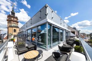 best western premier royal blue
