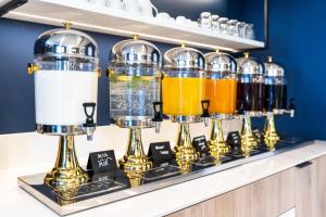 best western premier royal blue
