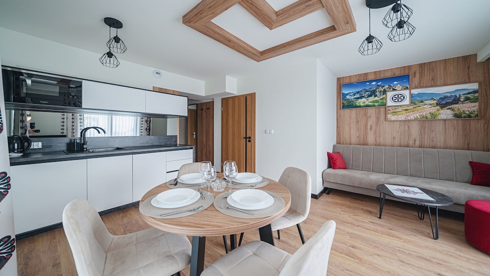 sun and snow resorts l bialka tatrzanska