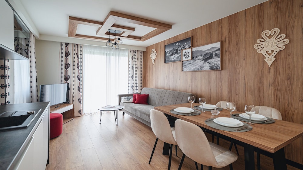 sun and snow resorts l bialka tatrzanska