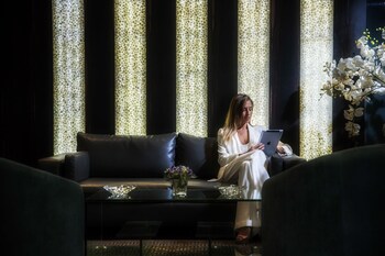 imperial suites hotel