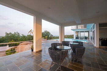 Bliss Farm Stay- Hilltop,,3 star