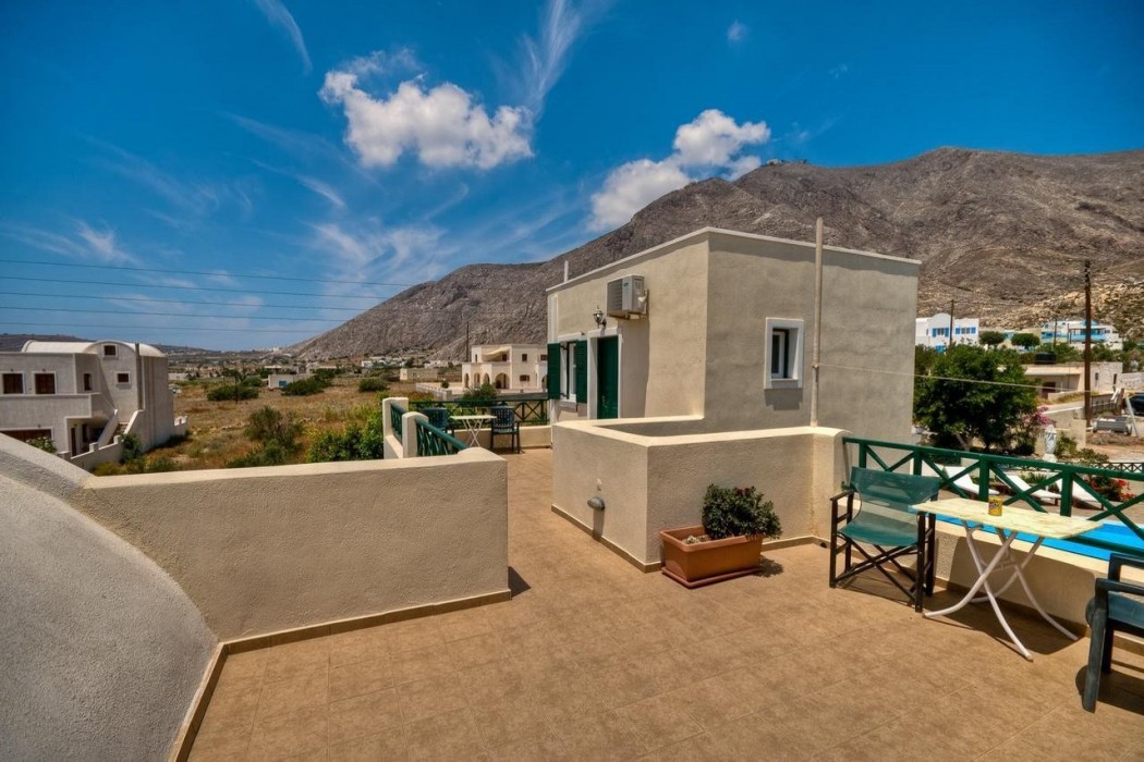 phevos villa