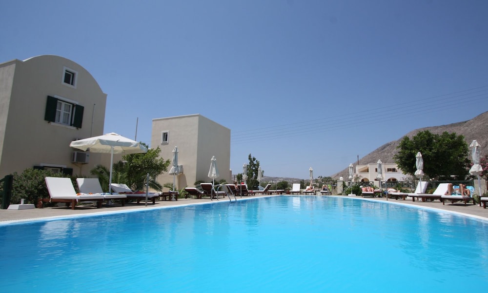 phevos villa