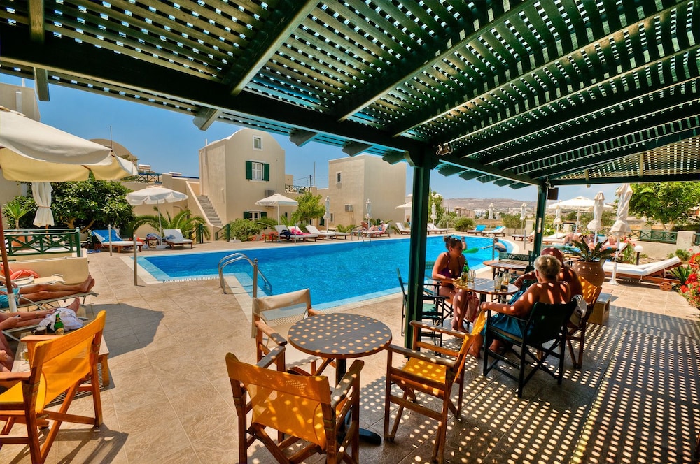 phevos villa