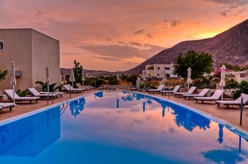 phevos villa