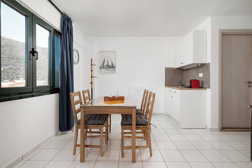 blue horizon apartments