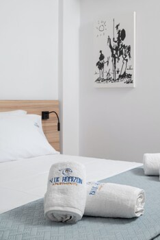blue horizon apartments