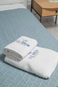 blue horizon apartments