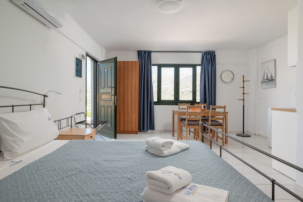 blue horizon apartments