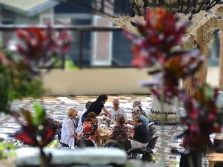 Vanda Gardenia Hotel & Resort,Mojokerto>>Malang,3 star
