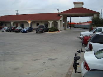 winnquest inn near ft sam houston