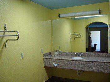 winnquest inn near ft sam houston