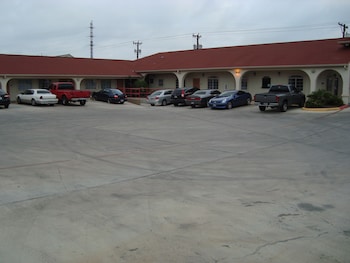 winnquest inn near ft sam houston