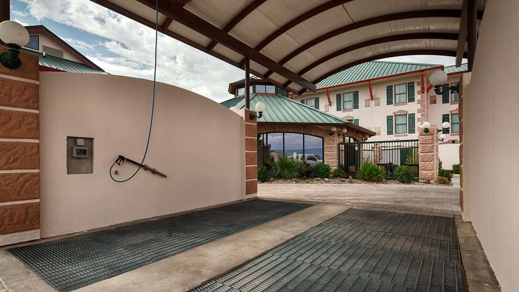 best western plus swiss chalet hotel and suites