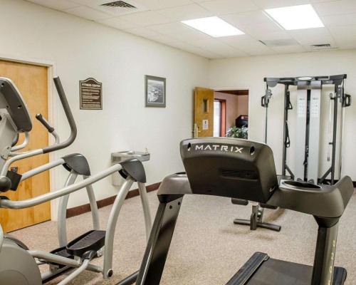 quality inn and suites pensacola bayview