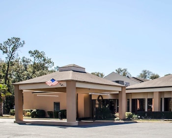 Quality Inn & Suites Pensacola Bayview,Pensacola>>Ferry Pass,3 star