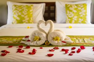 three brothers bungalows and villas