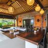 sidemen