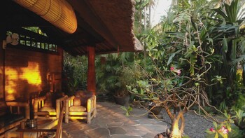 ciliks beach garden