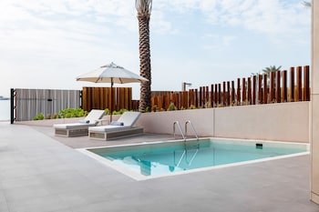 erth abu dhabi hotel