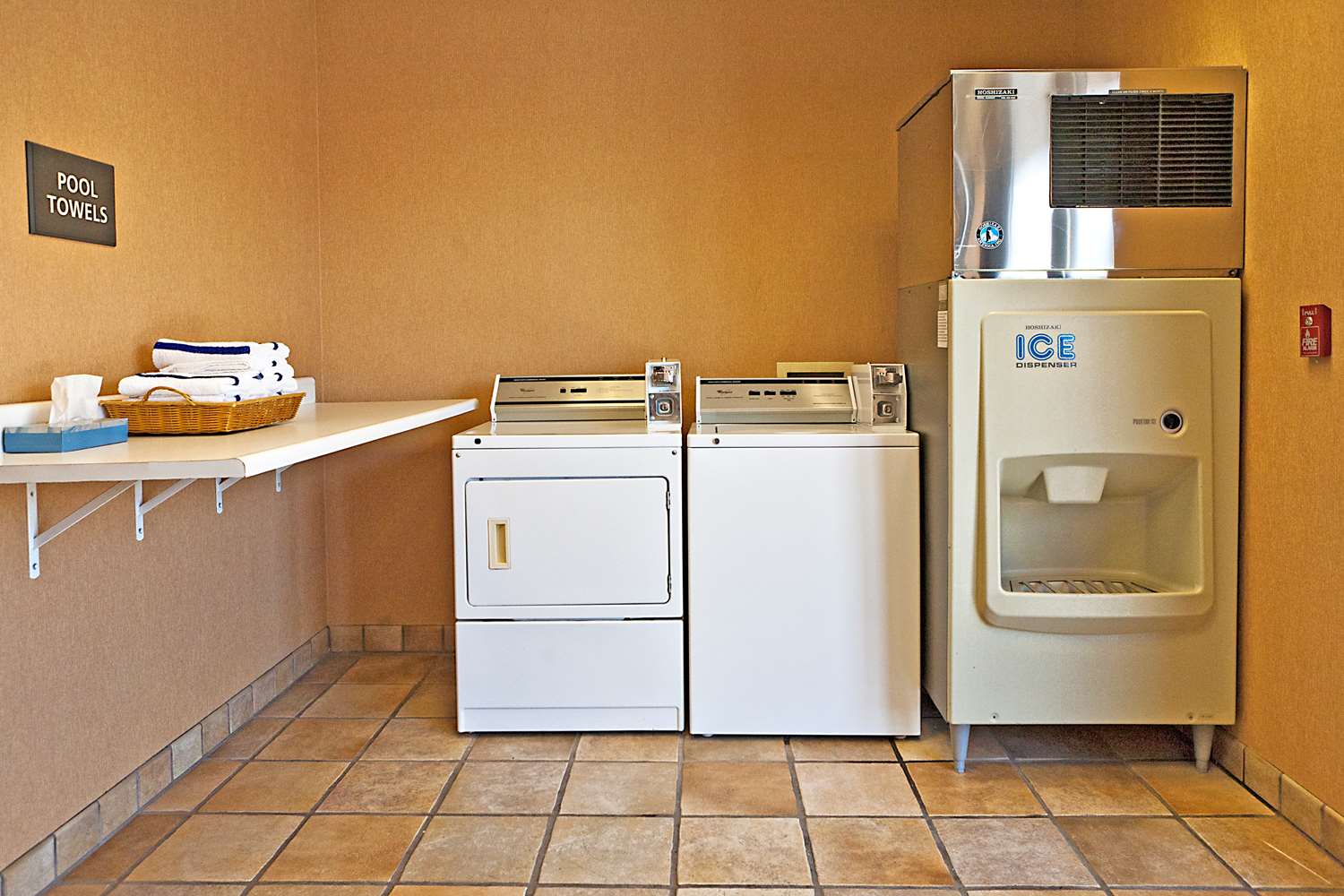 hampton inn kayenta