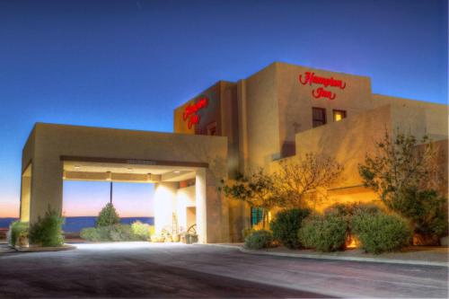 hampton inn kayenta