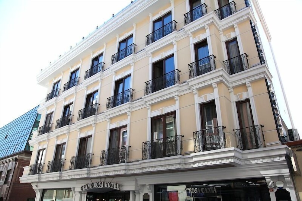 grand rosa hotel