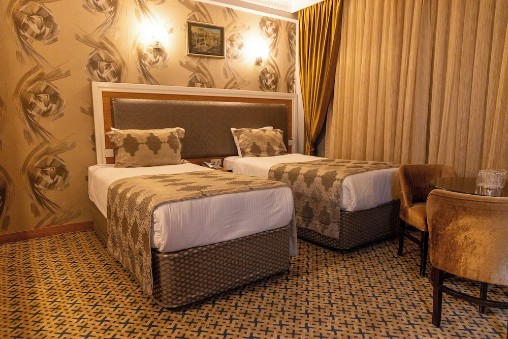 grand rosa hotel